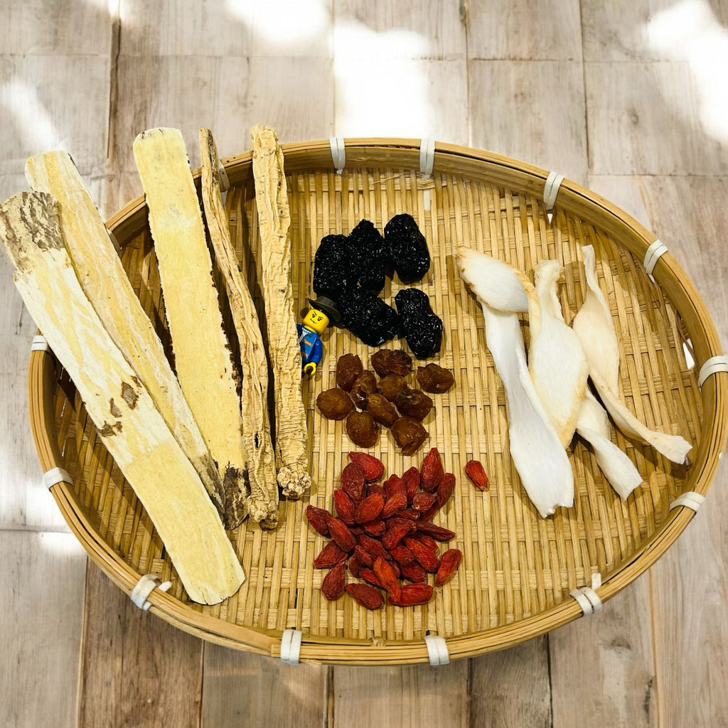 北芪黨參淮山杞子圓肉南棗燉雞湯